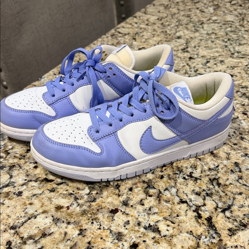 Nike Dunks Sneakers in Lavender and White